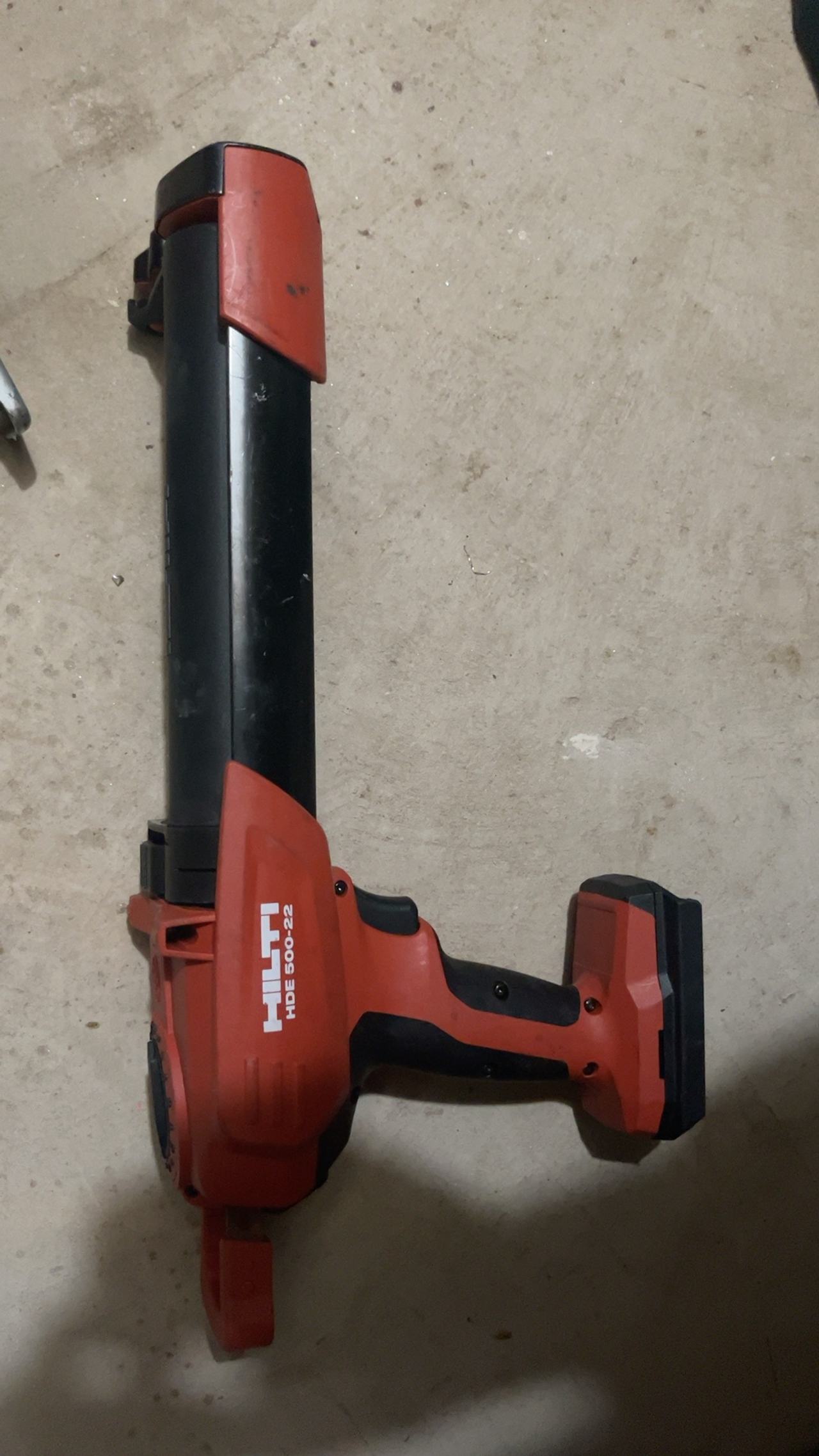 Hilti HDE 500 Cordless Adhesive Mortar Dispenser