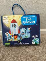 The Rocket Giant 3D Puzzle and Book - Image 1