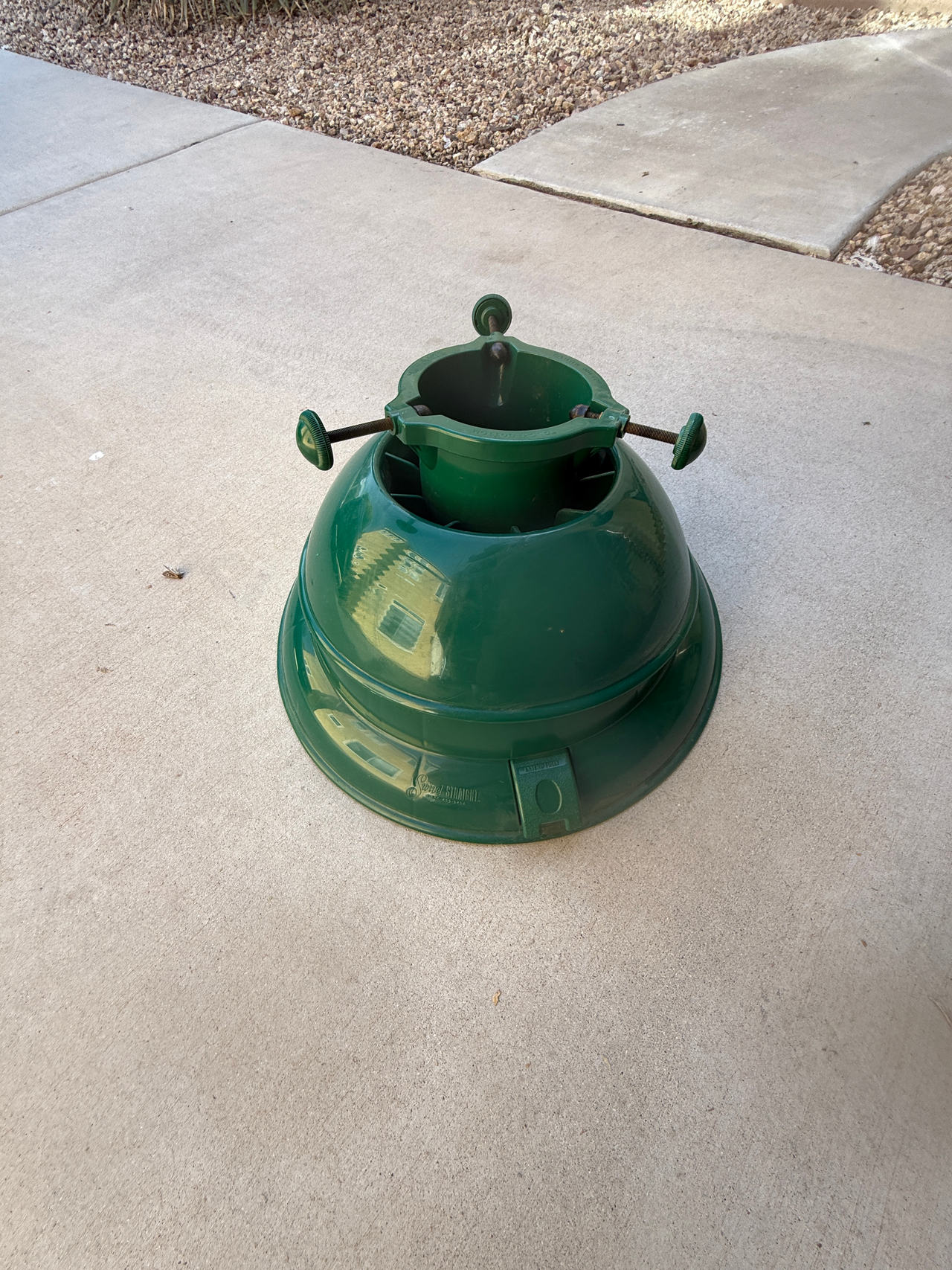 Swivel Straight Christmas Tree Stand