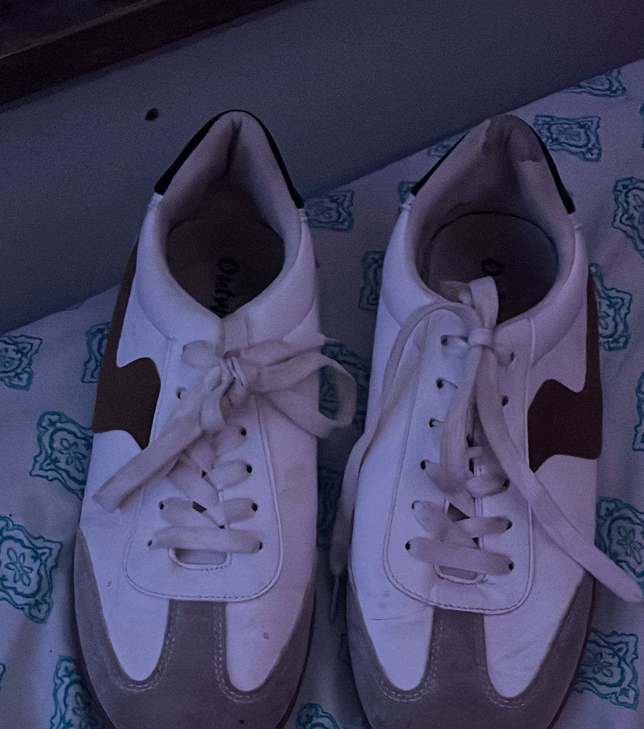 Old Navy Faux-Leather Retro Sneaker