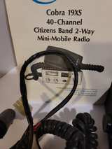 Cobra 19XS 40-Channel Citizens Band 2-Way Mini-Mobile Radio - Image 3