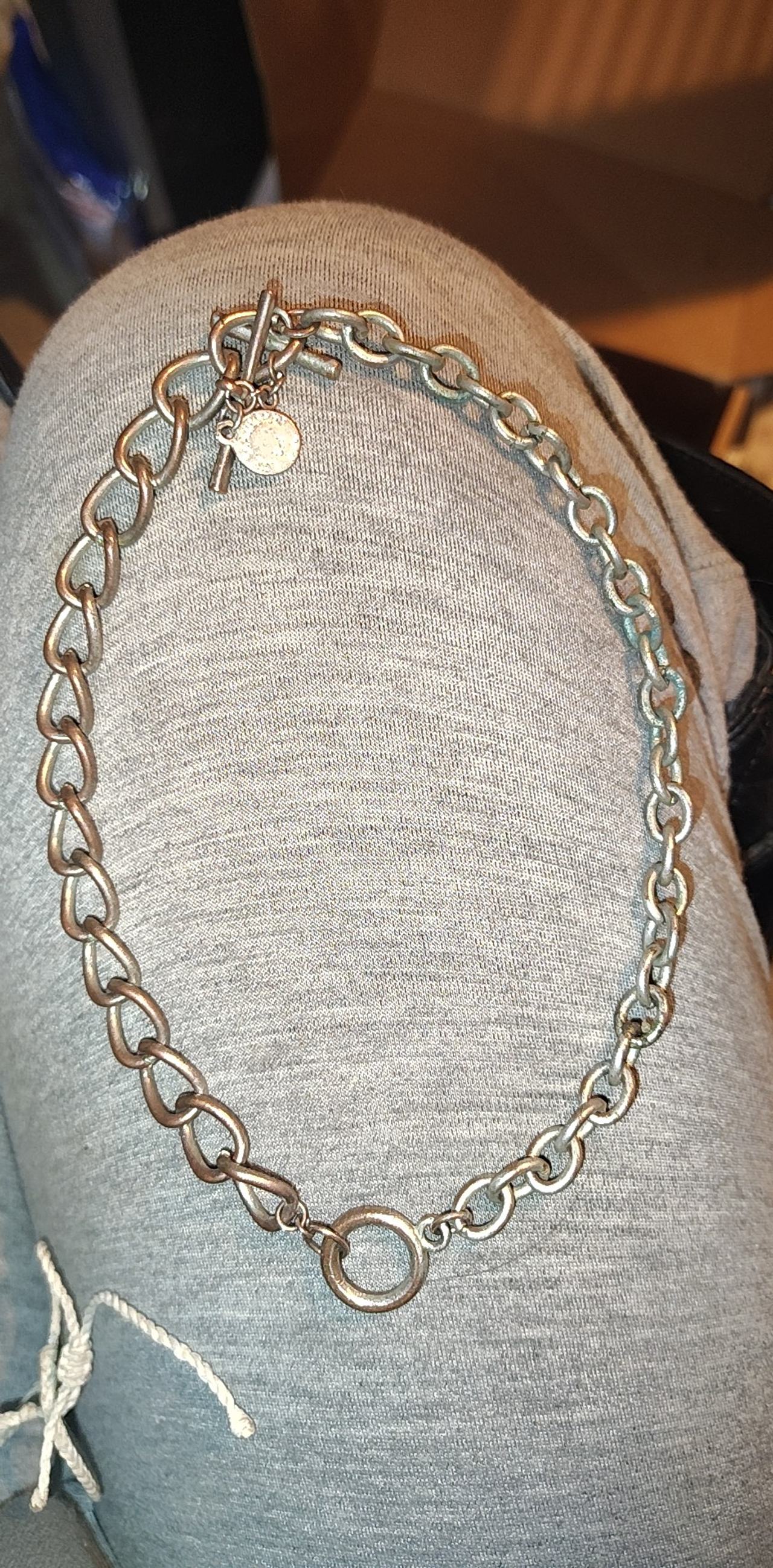 Liz Claiborne Vintage Silver Tone Toggle Necklace