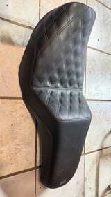 Saddlemen SDC Pro Series Seat Black Lattice Stitch - Image 2