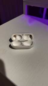 Apple AirPods Pro Case - Image 7