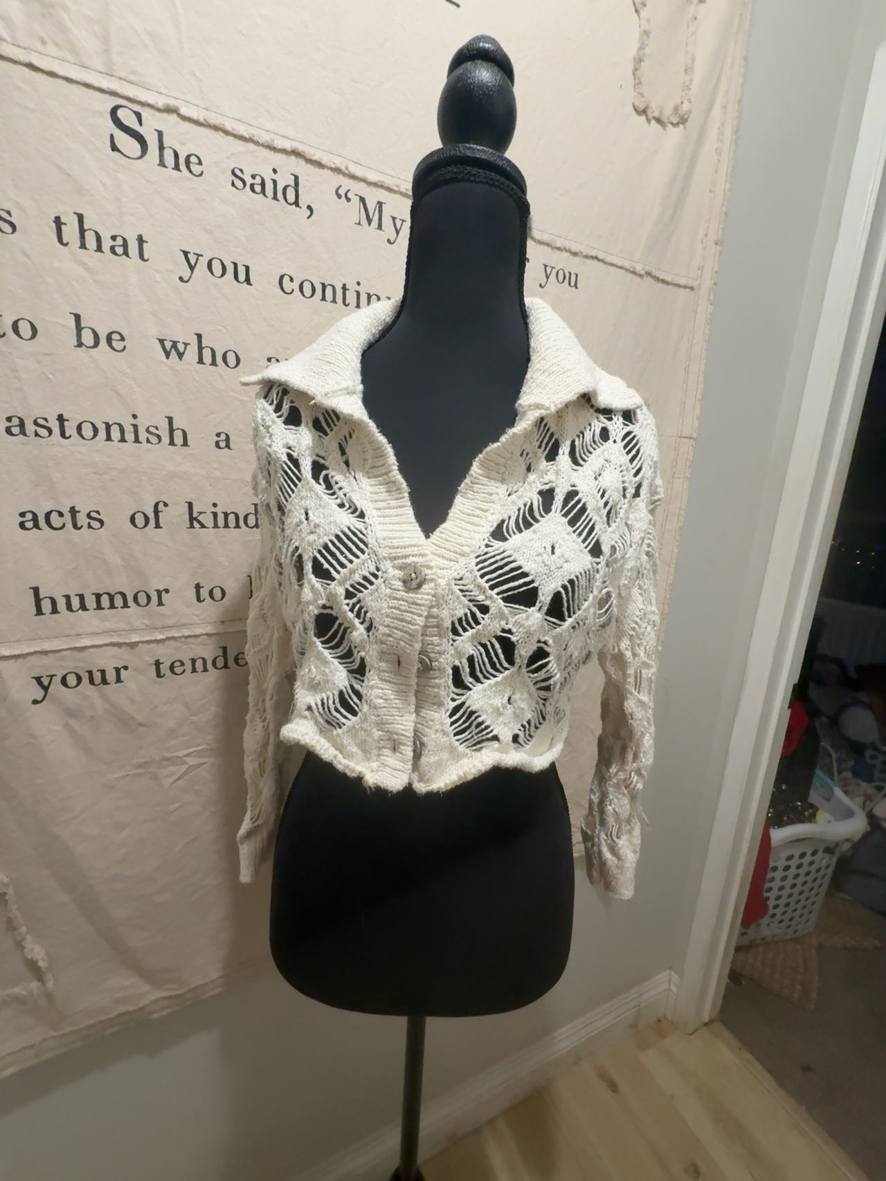 Free People White Cropped Crochet Cardigan