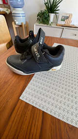 Giro cycling shoes - Image 2