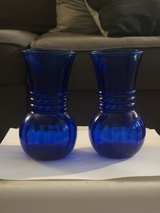 8” Cobalt Blue Swirl Ribbed Glass Vase - Image 2