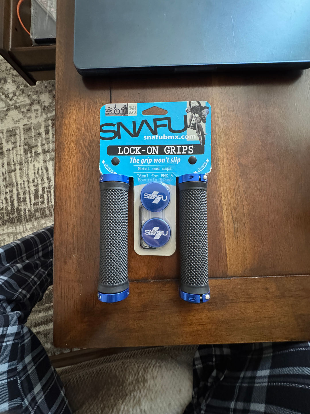 SNAFU Lock-On Grips