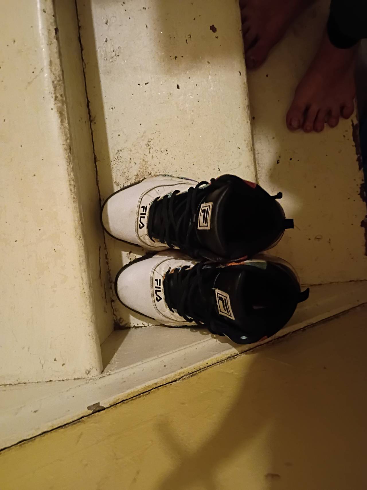 Fila Grant Hill 2 Basketball Shoes