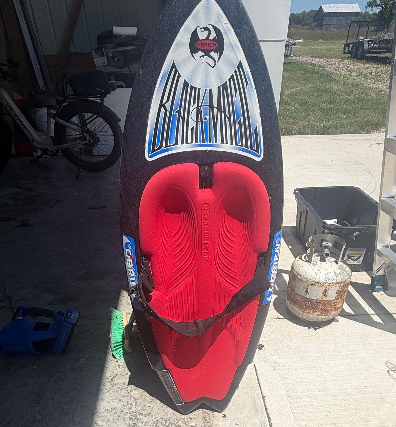 O'Brien Black Magic Kneeboard