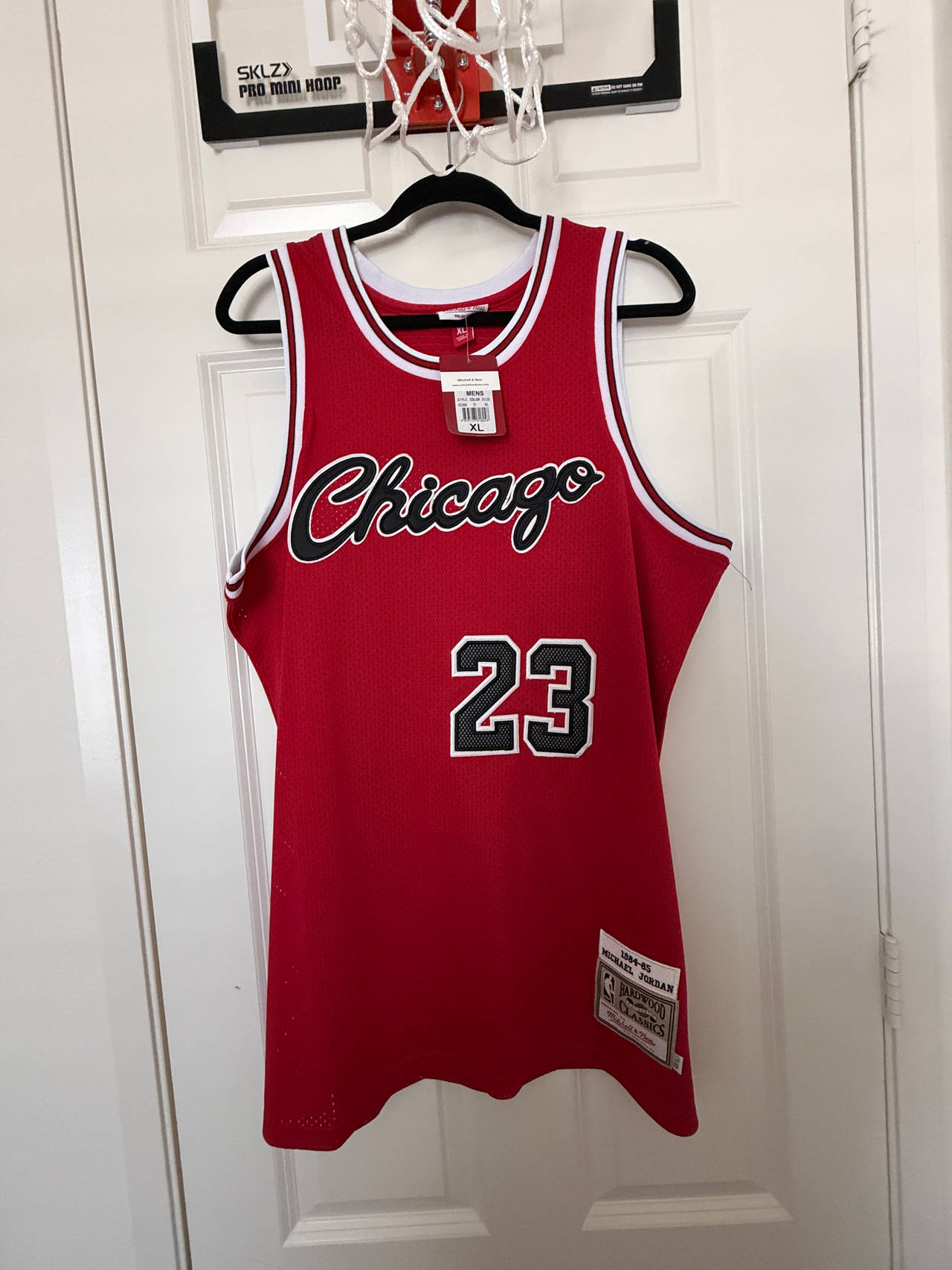 Mitchell & Ness Michael Jordan 1984-85 Chicago Bulls Rookie Jersey