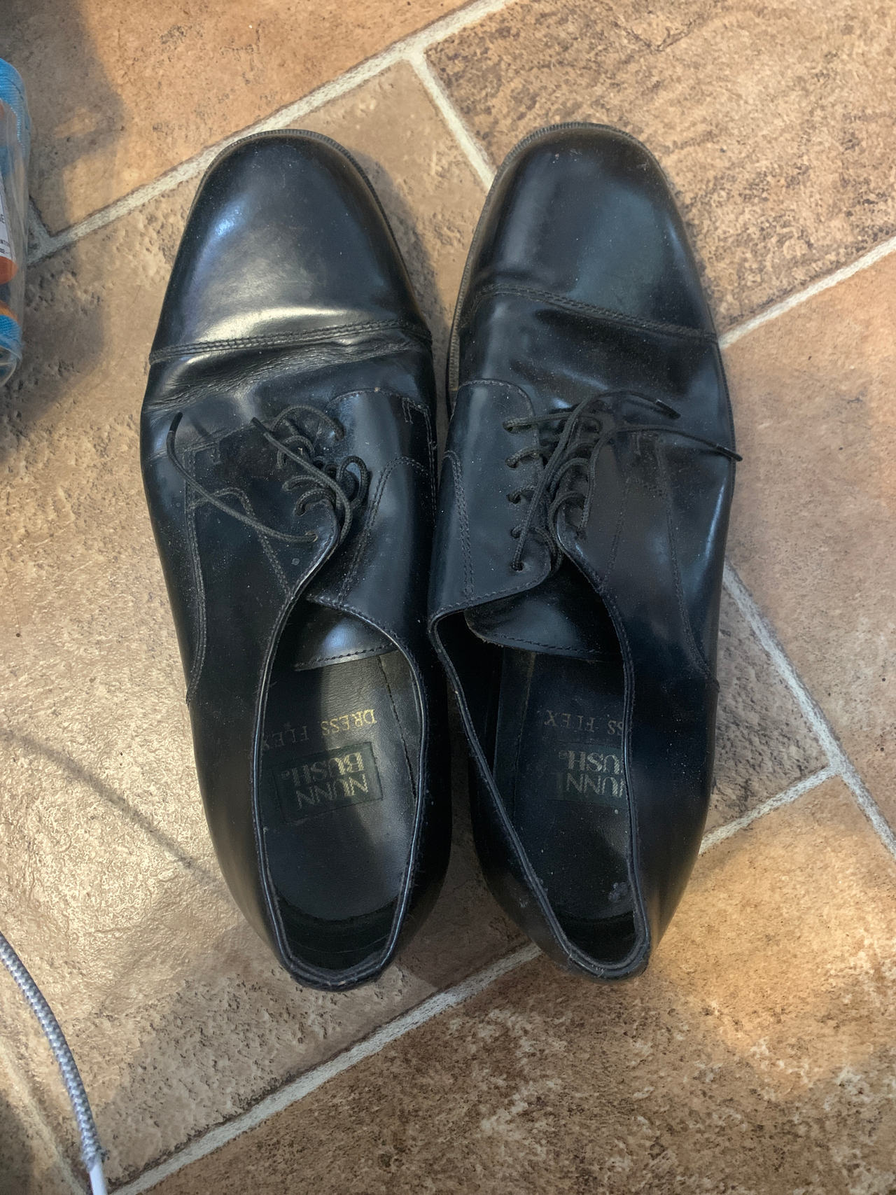 Nunn Bush Dress Flex Cap Toe Oxford