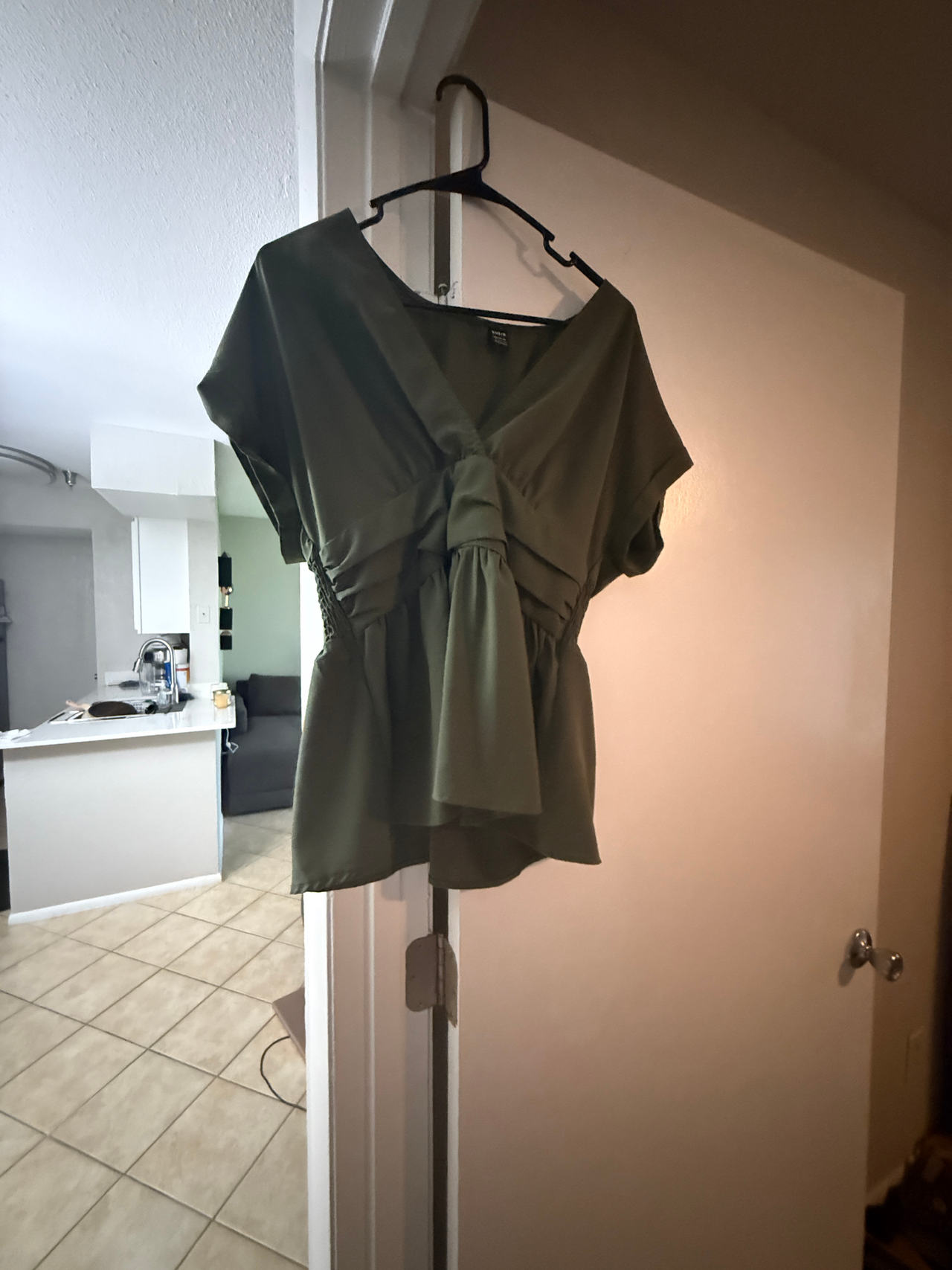 Green Short Sleeve Blouse