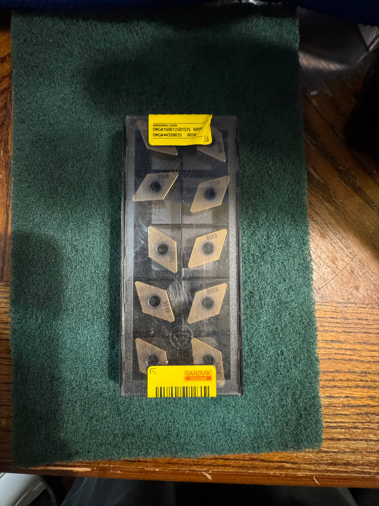 Sandvik Coromant DNGA 150612 Turning Inserts