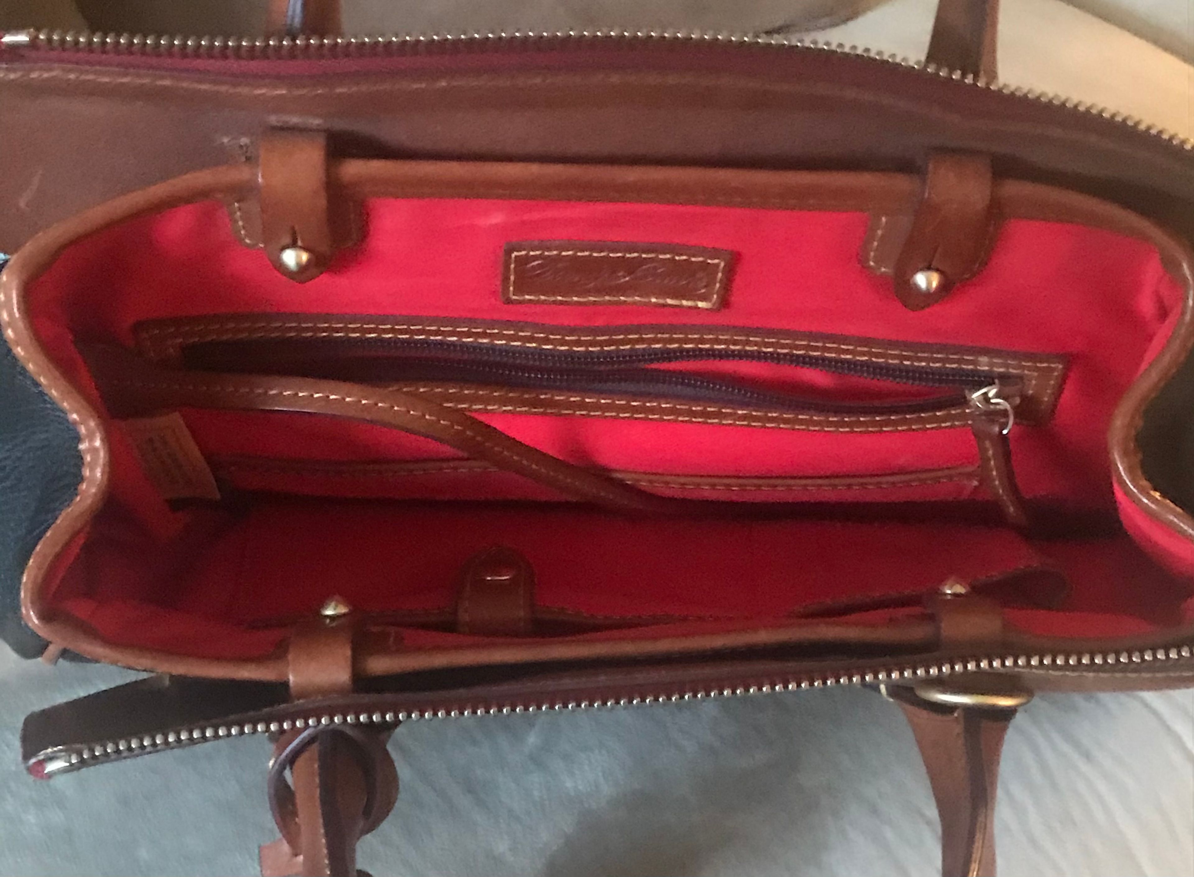 New Dooney & Bourke Wilson Pebbled Leather Satchel Handbag - Image 3