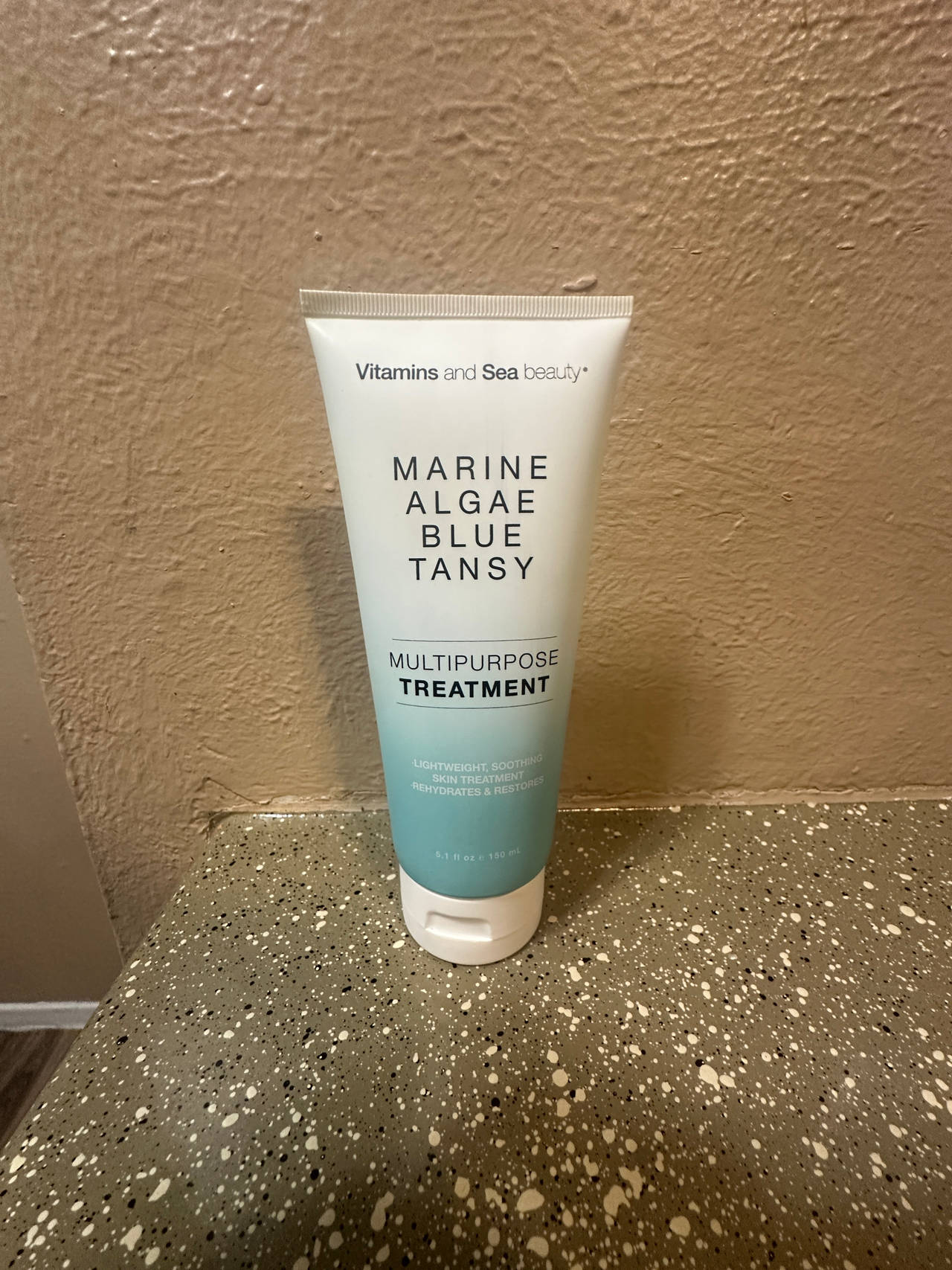Vitamins and Sea Beauty Marine Algae Blue Tansy Multipurpose Treatment