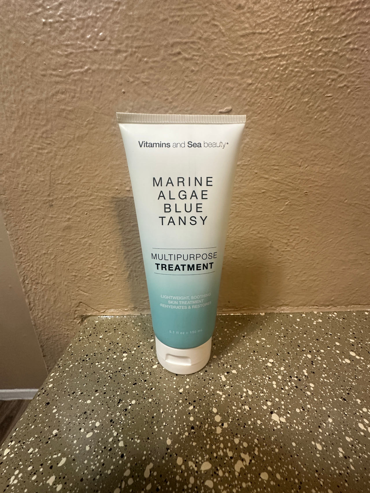 Vitamins and Sea Beauty Marine Algae Blue Tansy Multipurpose Treatment