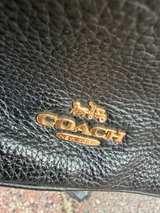 Coach Jes Crossbody in Pebbled Leather Double Zipper Pocket Black - Image 2