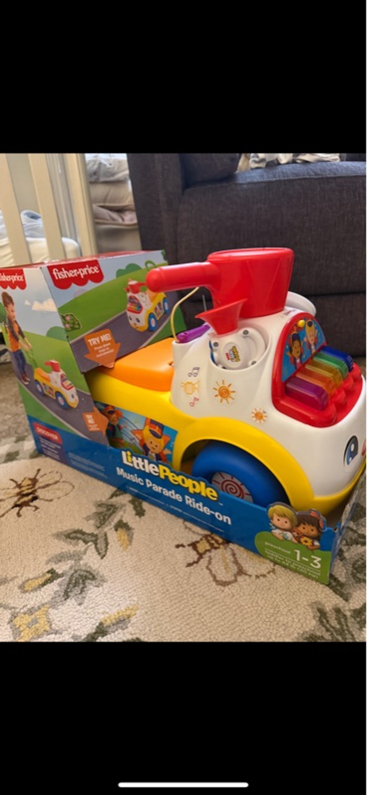 Little People Fisher-Price Music Parade Ride-On, White Multicolor