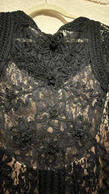 Sue Wong Black Lace Cocktail Dress with Beige Lining - Image 3