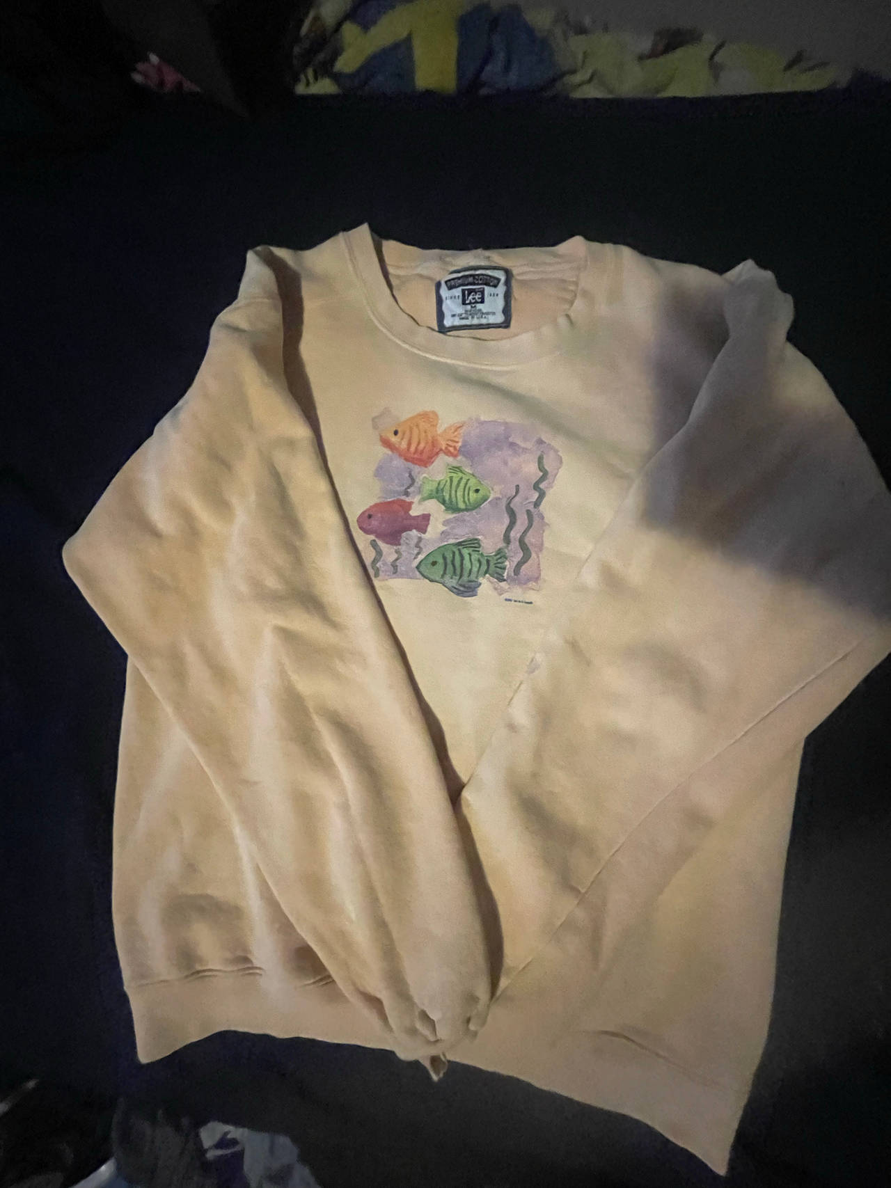 Lee Sport premium cotton yellow fish sweater size Medium
