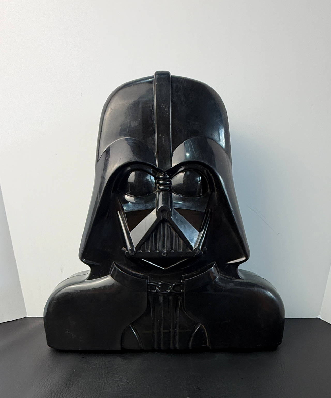 Kenner Star Wars Darth Vader Action Figure Carrying Case
