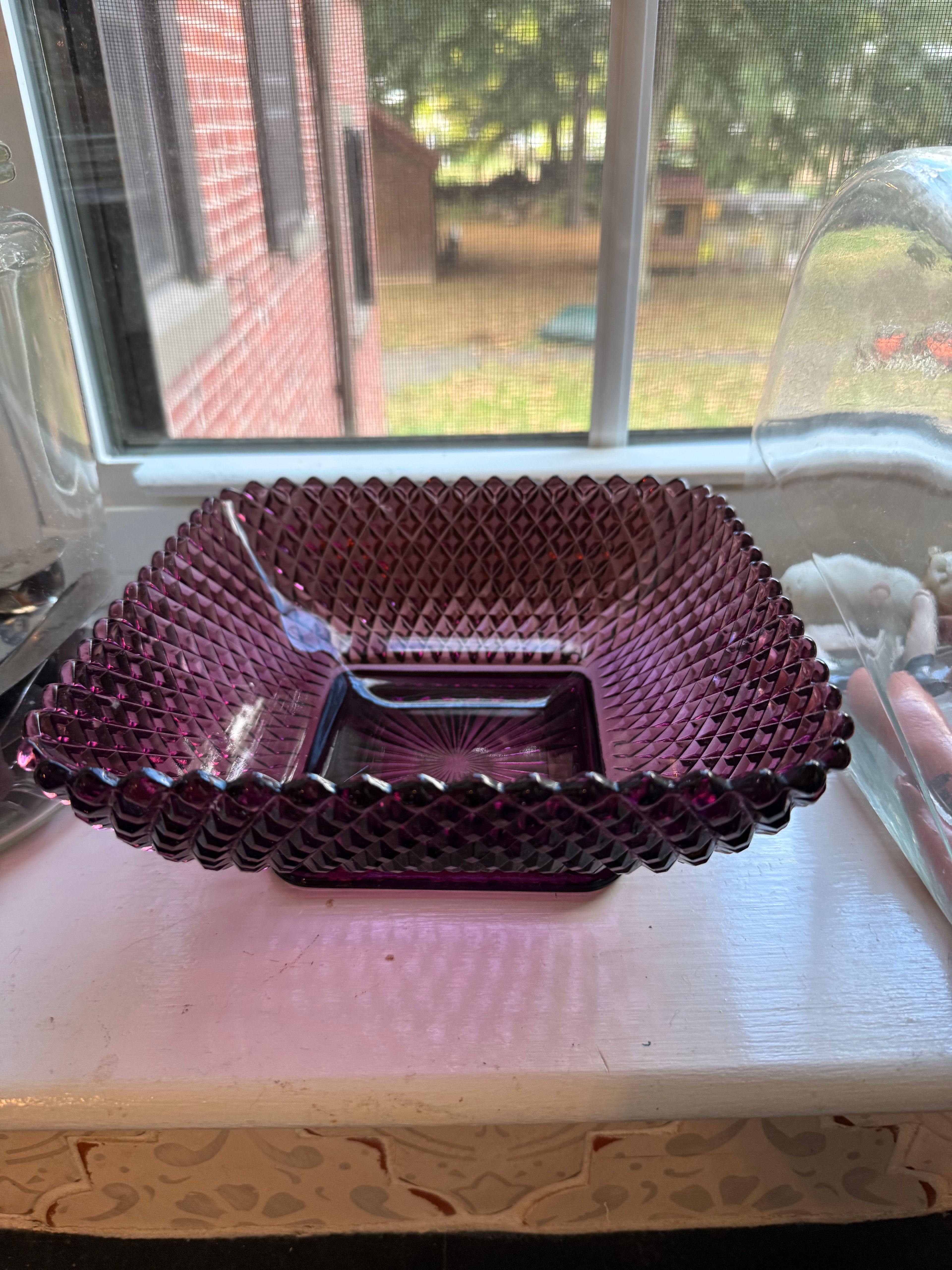 Vintage Diamond Point Amethyst Glass Bowl - Image 2