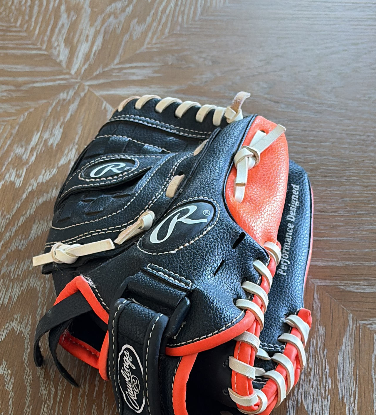 Rawlings Performance Designed Baseball Glove