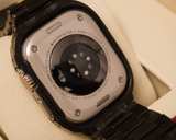 Apple Watch Ultra (49 mm Titanium) – Excellent Condition, LTE - Image 4