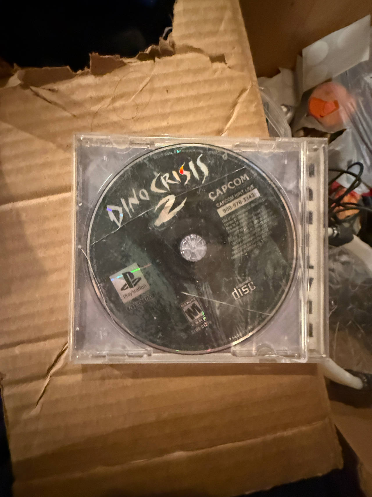 Dino Crisis 2 - PlayStation 1