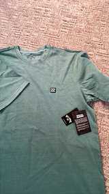 Billabong Arch Wave Short Sleeve T-Shirt new with tags Small - Image 2