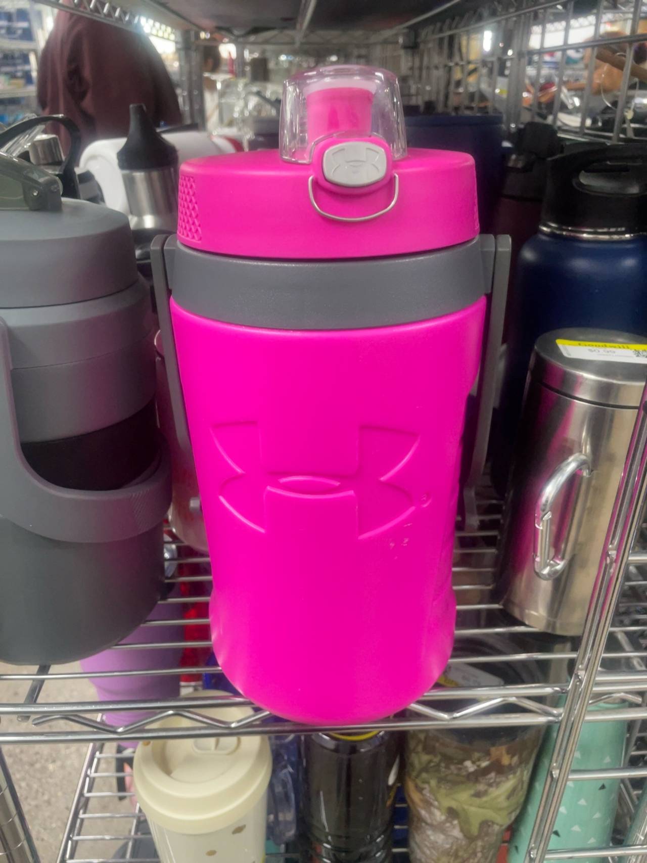 Under Armour Foam-Insulated Water Bottle 64 oz Pink