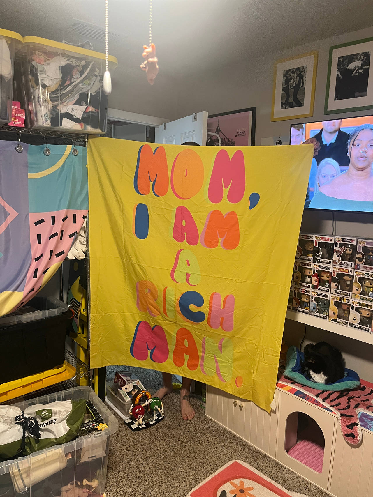 Mom I Am A Rich Man Tapestry