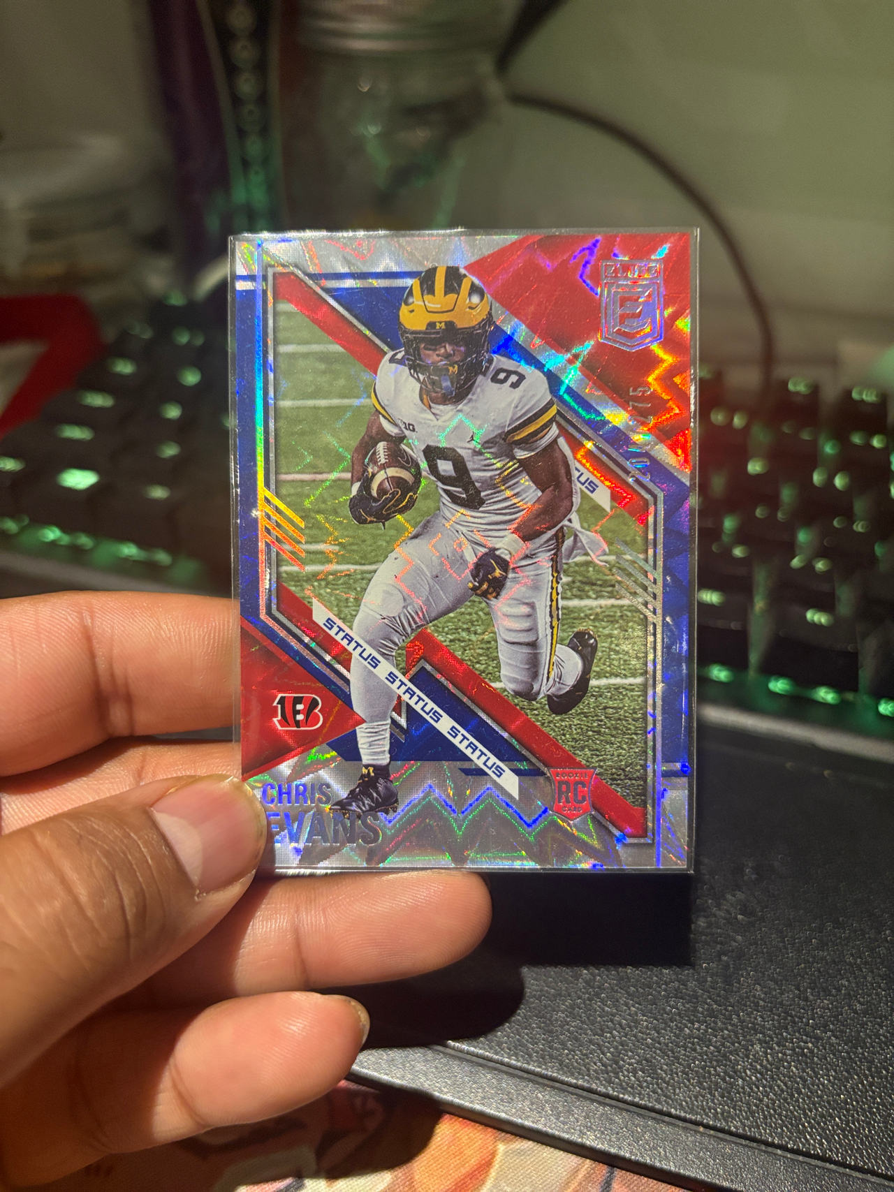 2021 Panini Elite Status Chris Evans Rookie Card