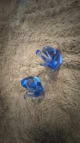 Vintage Blue Glass Elephant Figurines lot 2 - Image 5