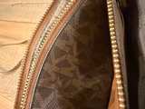 Michael Kors Jet Set Travel Double Zip Gusset Crossbody Bag – Brown - Image 4