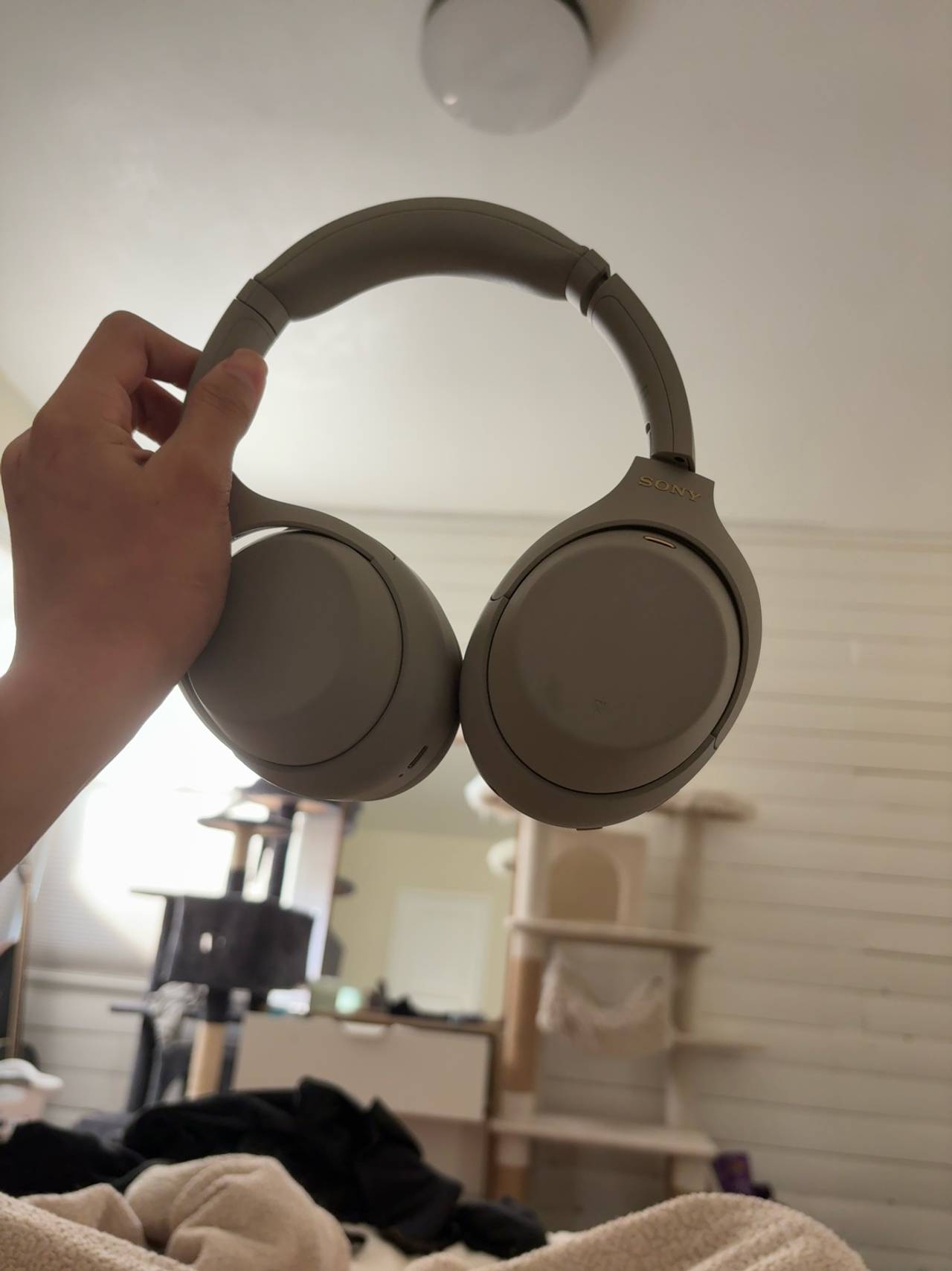 Sony WH-1000XM4 Wireless Over-Ear Headphones Silver