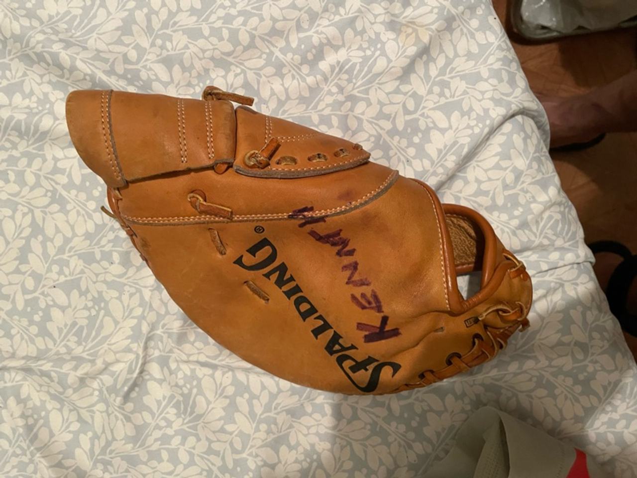 Spalding TFB-100 Competition Series 1st Base Softball Glove