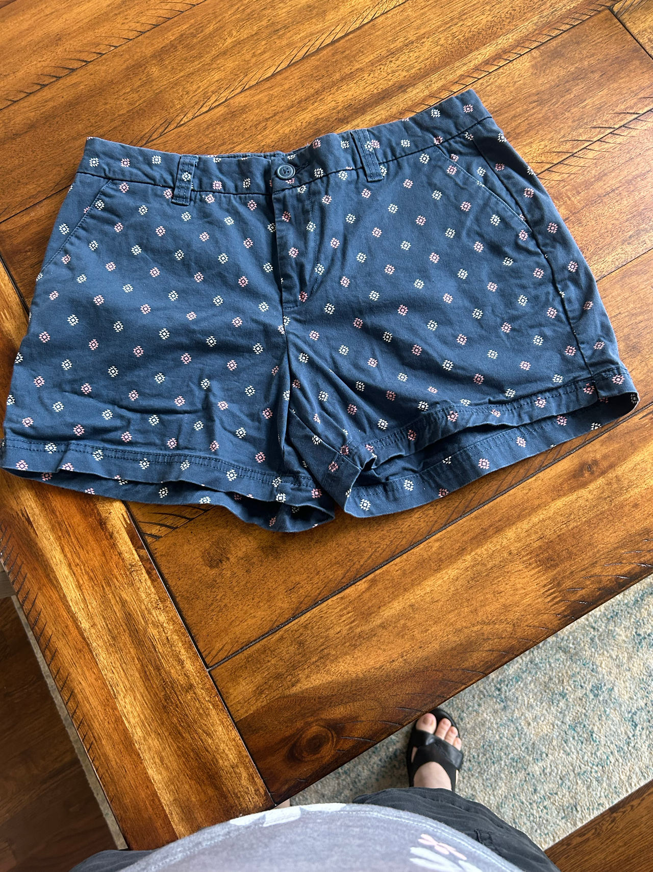 Magellan Women’s Patterned Shorts size 10