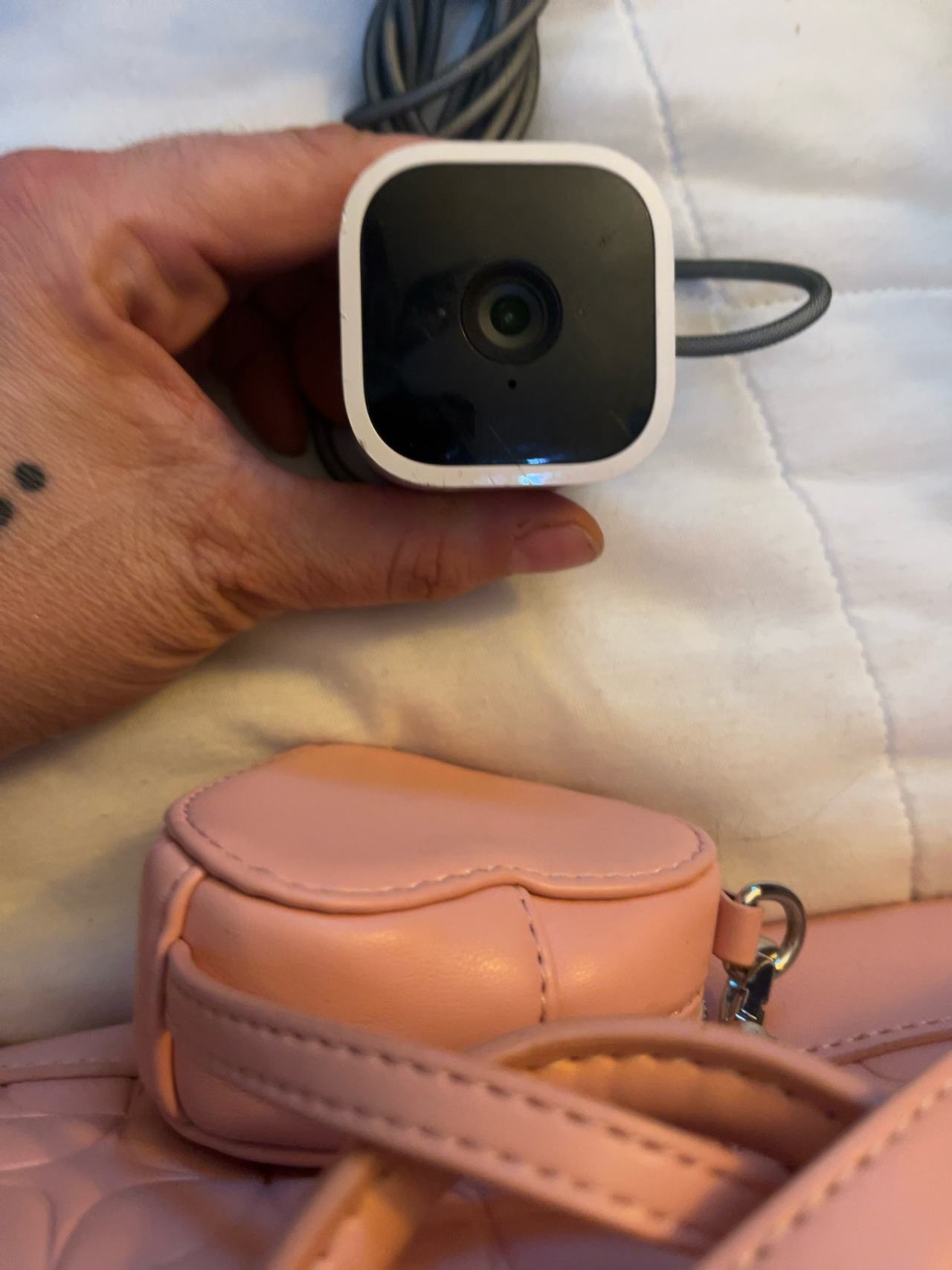 Blink Mini Indoor Plug-in Camera White