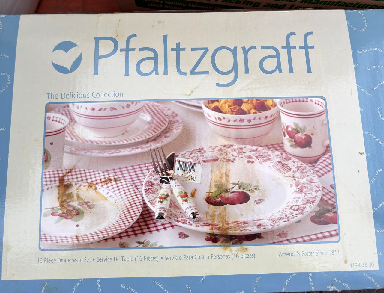 Pfaltzgraff The Delicious Collection 16 Piece Dinnerware Set