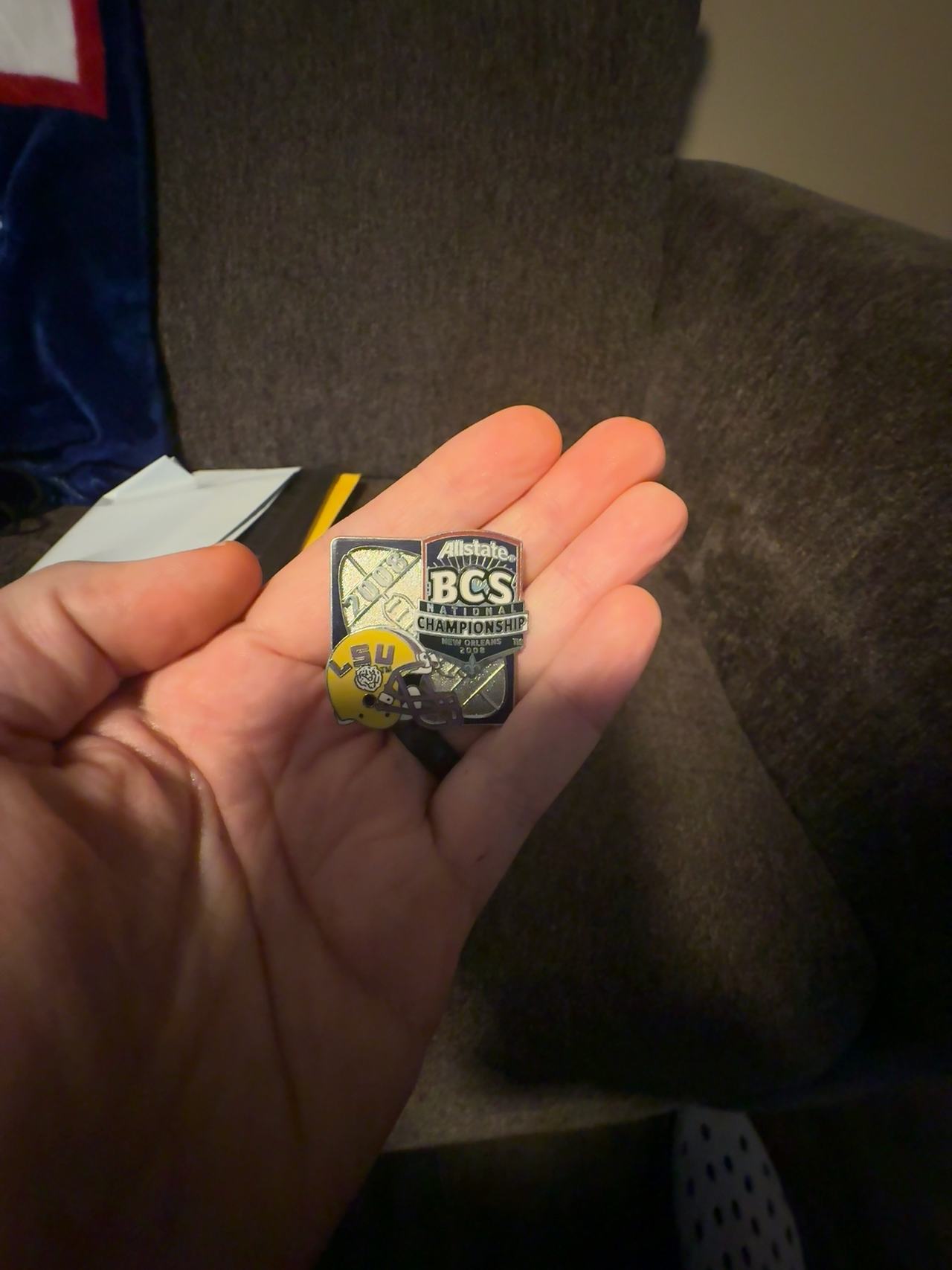 LSU tigers vintage 2008 BCS National Championship Lapel Pin New Orleans 
