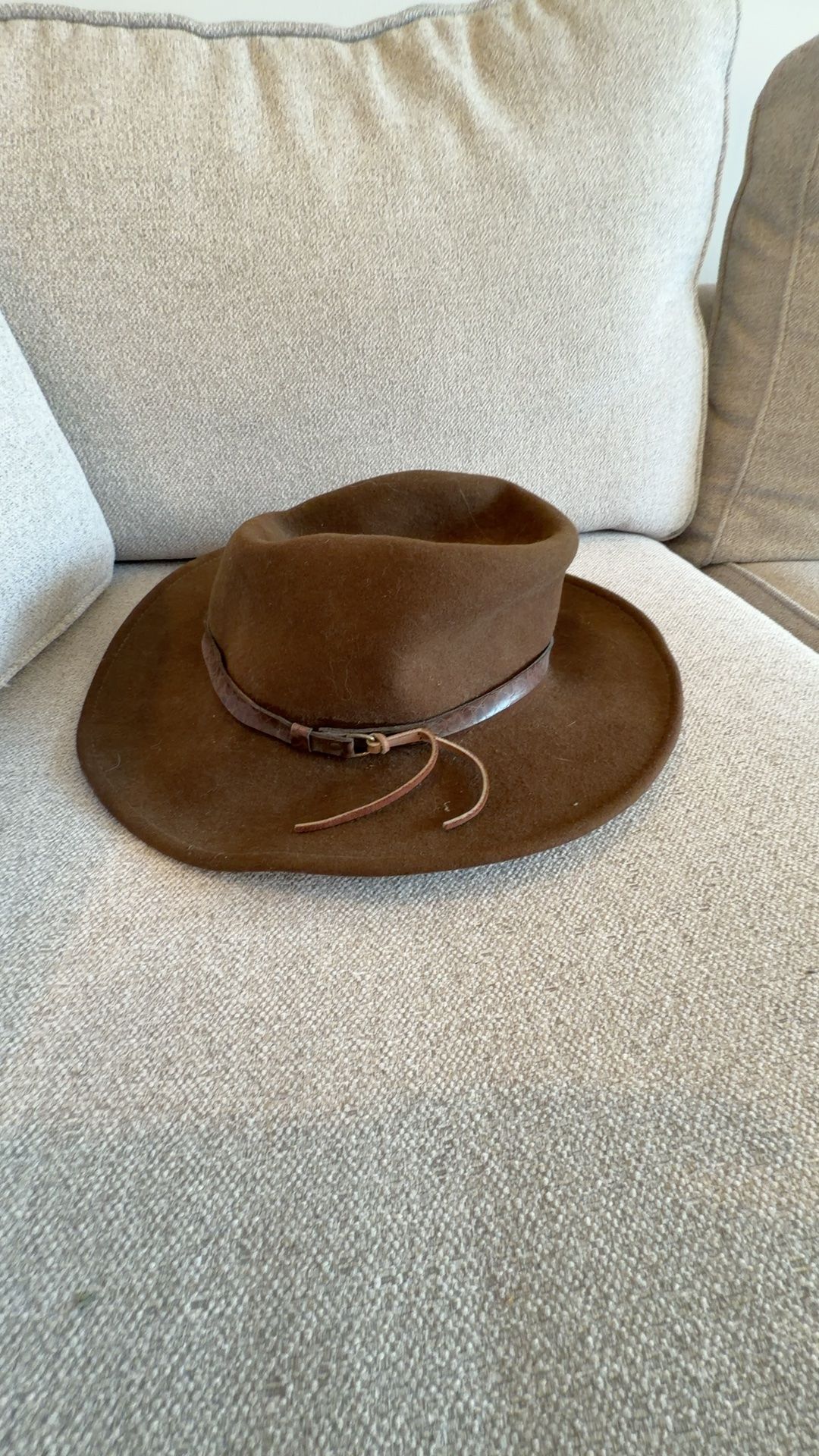 INDIANA JONES Lite Felt Brown Felt Fedora Vintage 