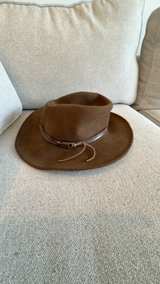 INDIANA JONES Lite Felt Brown Felt Fedora Vintage  - Image 1