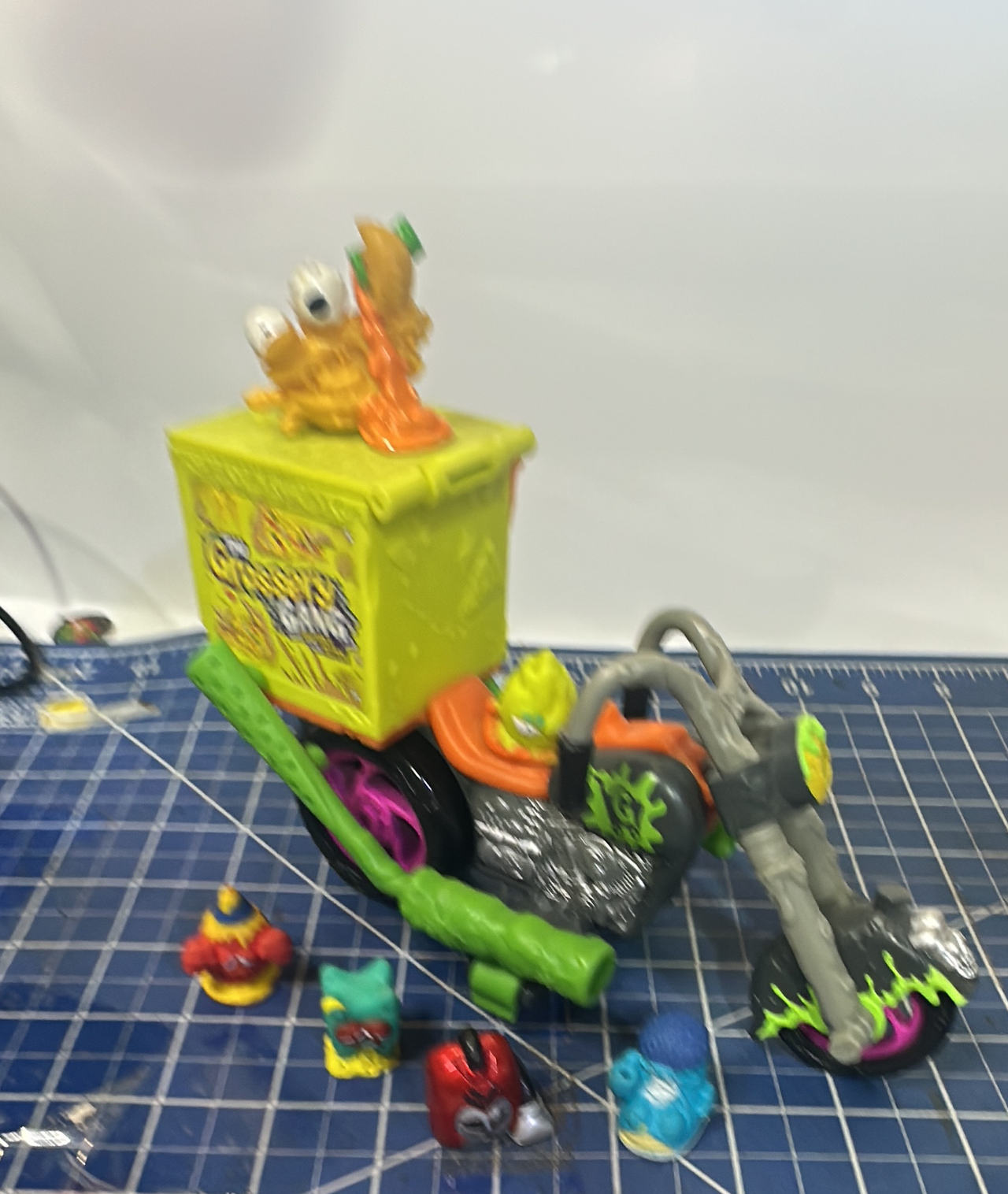 The Grossery Gang Putrid Power Mucky Motorbike Playset 211/5