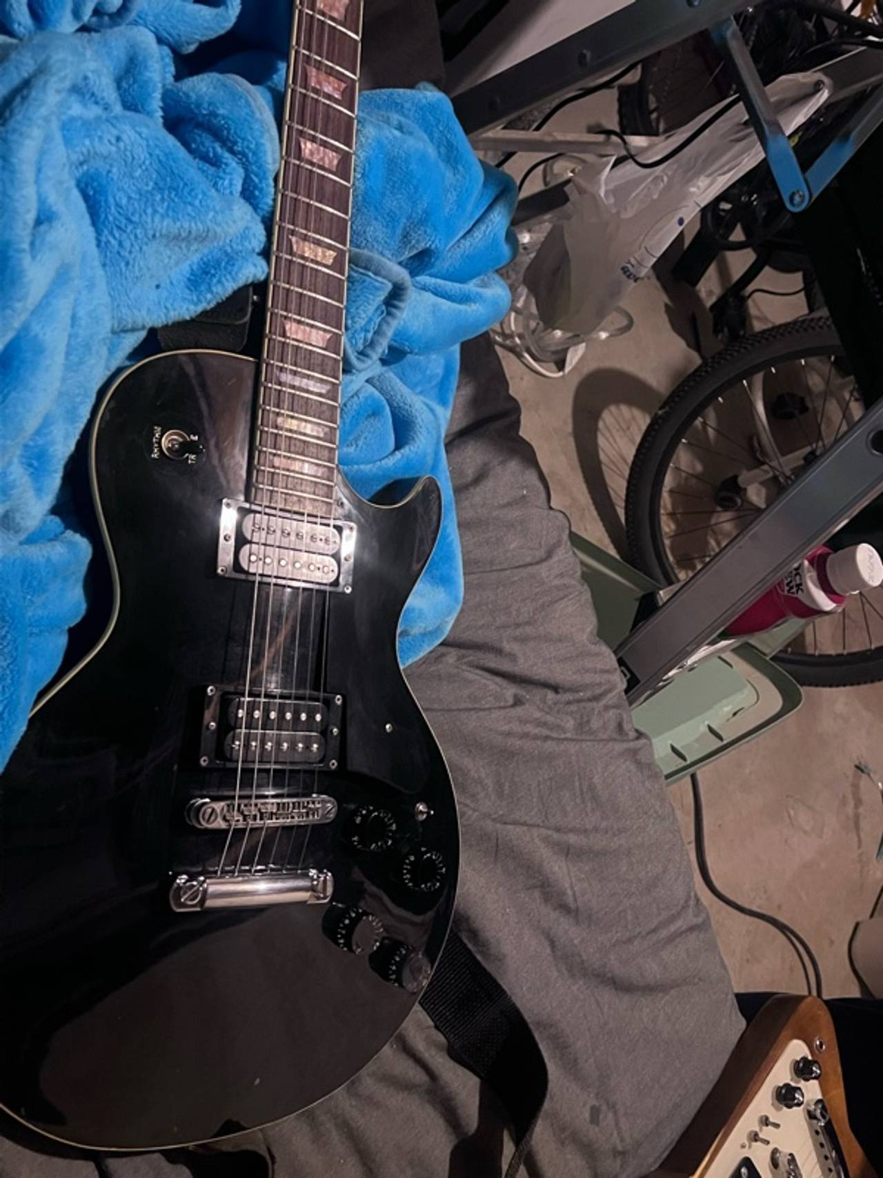 Vintage V100 ProShop Unique Black Electric Guitar