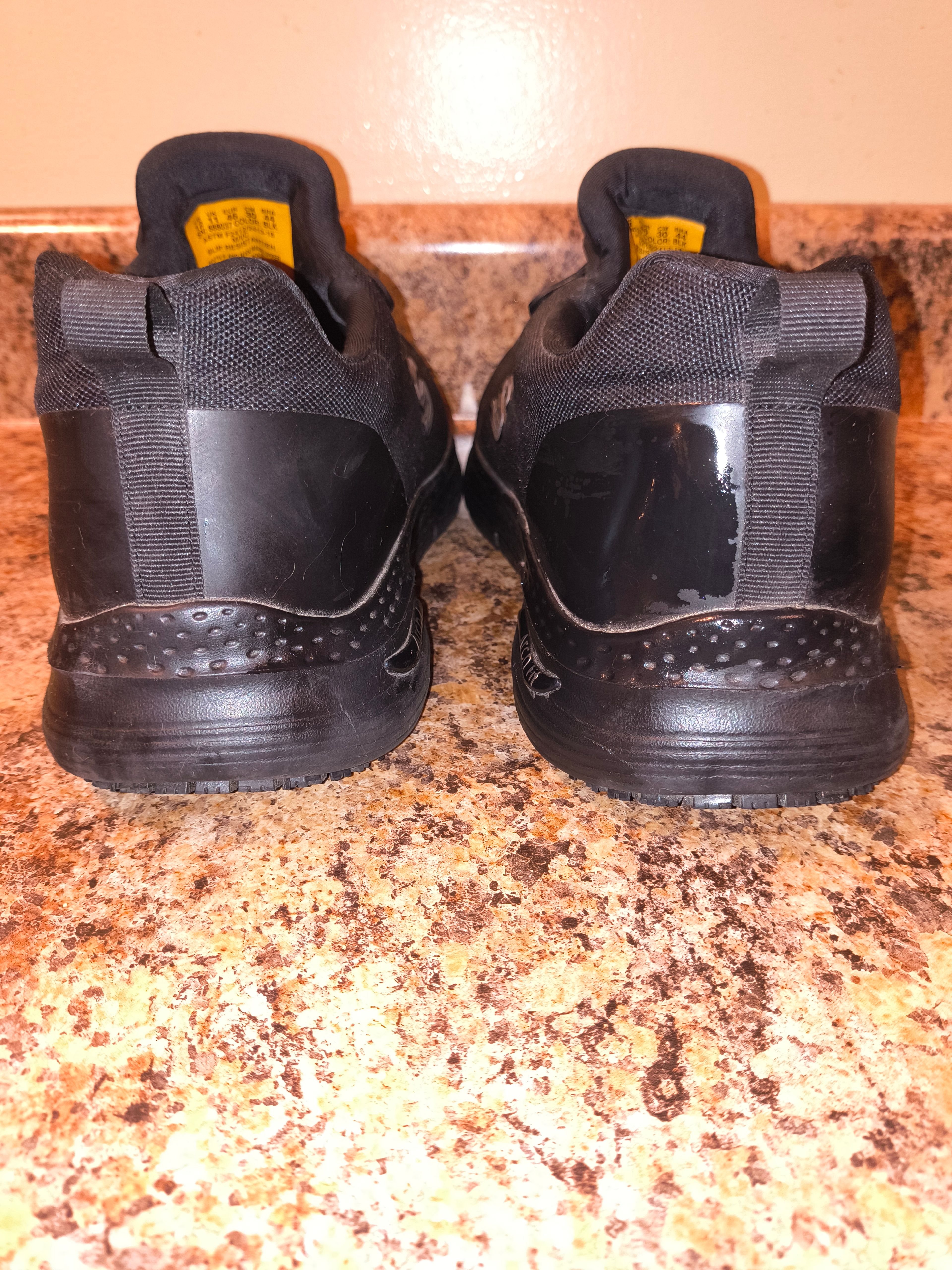 Skechers Arch Fit SR Work Shoe Black