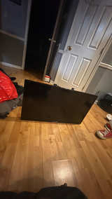 Element 40-Inch LED TV - Image 2