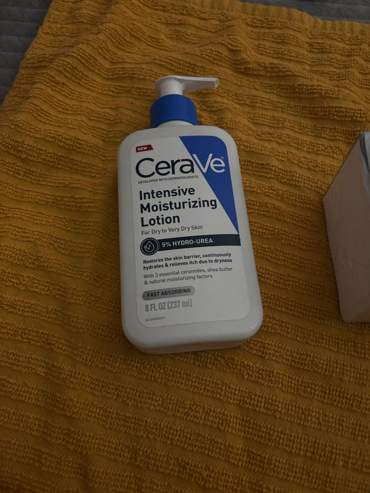 CeraVe Intensive Moisturizing Lotion