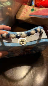Disney Frozen Tin Purse with Beaded Handle - Image 2